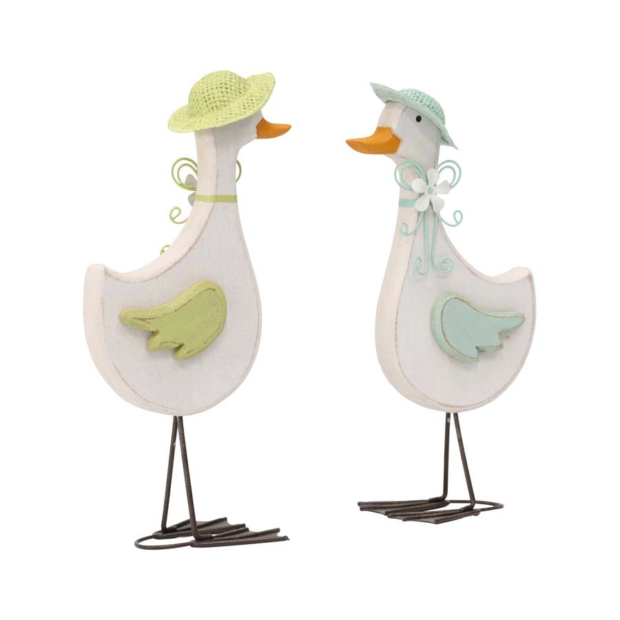 Willow &amp; Silk Wooden 25.5cm Set of 2 Glamorous White Ducks w/Caps Figurine