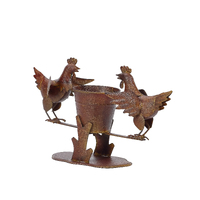 Willow &amp; Silk Metal 26cm 2 Garden Rust Chooks w/ Pot Planter on Base