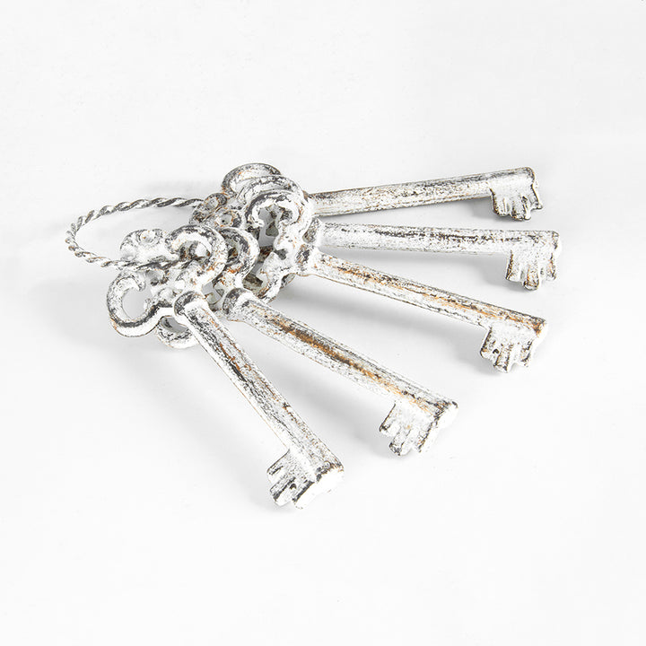 Willow &amp; Silk Decorative Keys Indoor 23cm Antique White