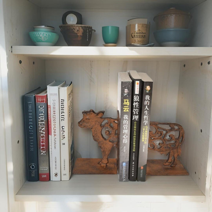 Willow &amp; Silk Cast Iron Fleur Cow Bookends Set 9x11.5x15cm