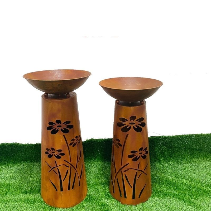Willow &amp; Silk 2x RusticPlanter Bowls On Pillar Base Flower Pattern 40x83cm