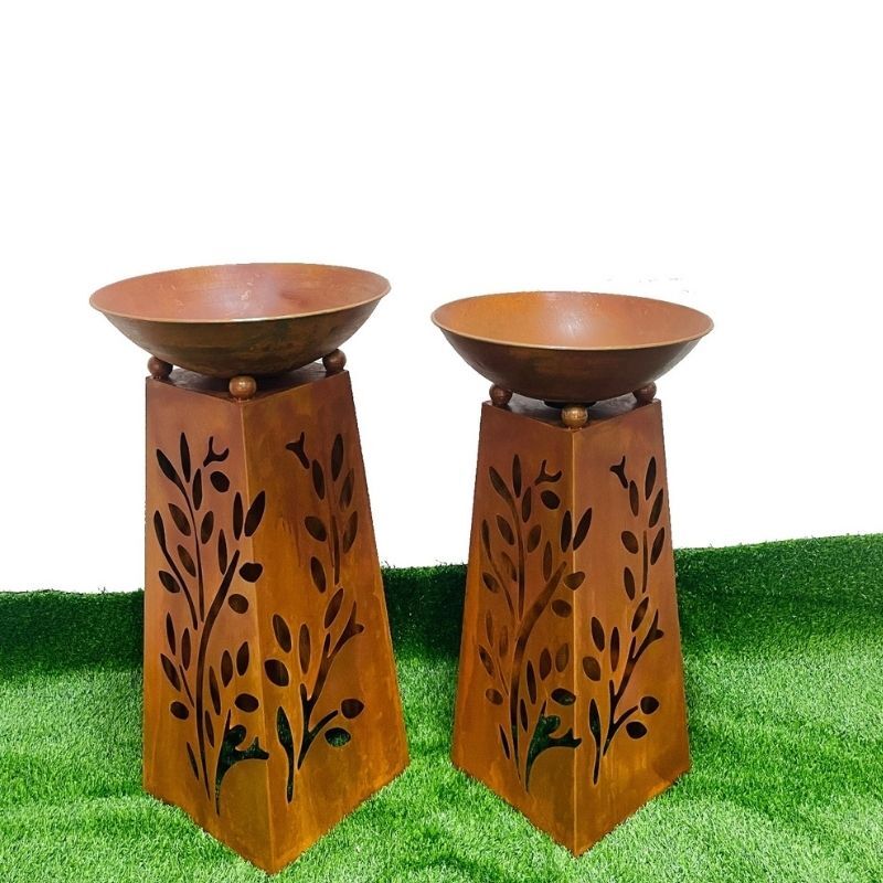 Willow &amp; Silk 2x RusticPlanter Bowls On Pillar Base Leaf Pattern 40x83cm