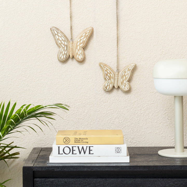 Willow &amp; Silk Handmade 18cm/15cm Set of 2 Hanging Wooden Butterflies