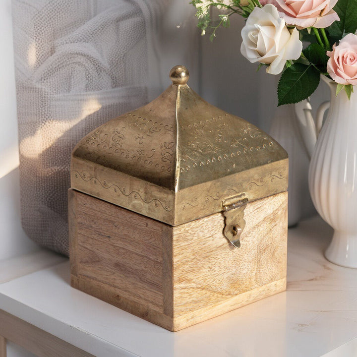 Willow &amp; Silk Trinket Box Moroccan Handcrafted Square 17cm Antique Gold