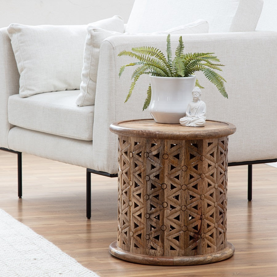 Willow &amp; Silk Natural Round Mangowood Carved Side Table