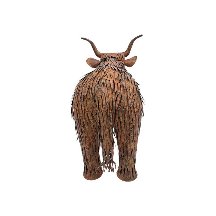 Willow &amp; Silk Highland Cow Garden Statue 64.5x35.5x53cm