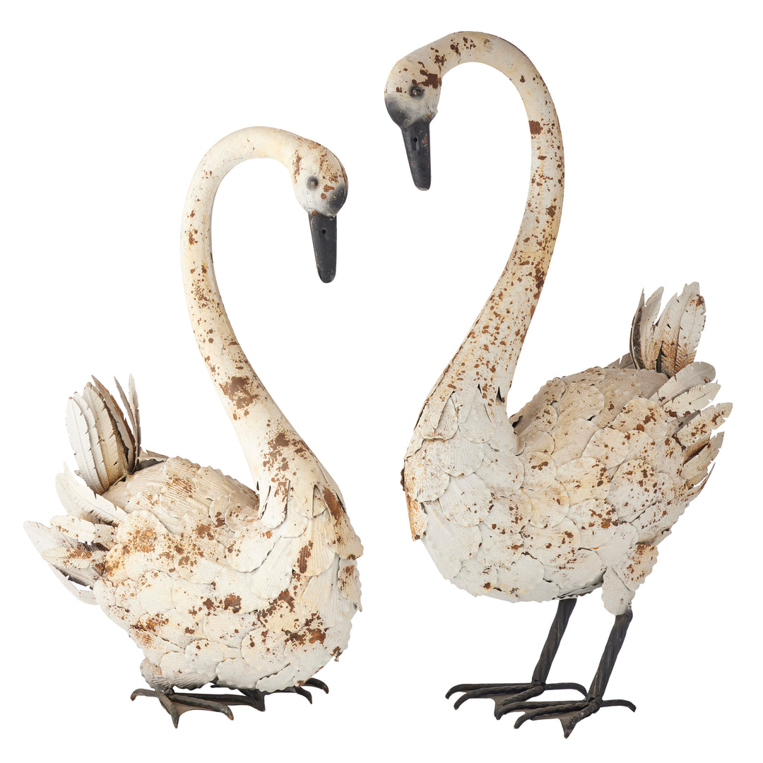Willow &amp; Silk Garden Ornament Swan Couple