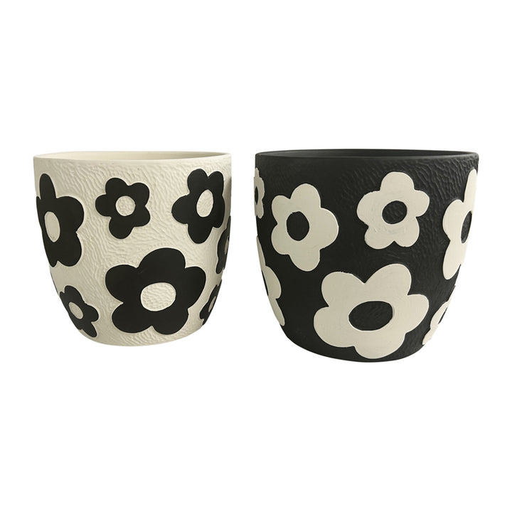 Willow &amp; Silk Set/2 Assorted 17cm Monochrome Flower Garden Pot Planters