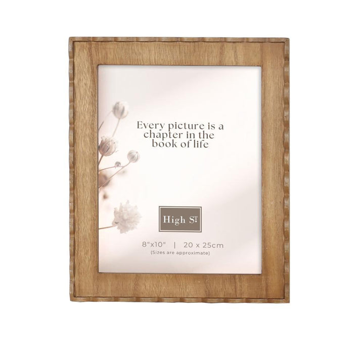 Willow &amp; Silk Belle Scolloped 8x10 Photoframe 25x2x30cm