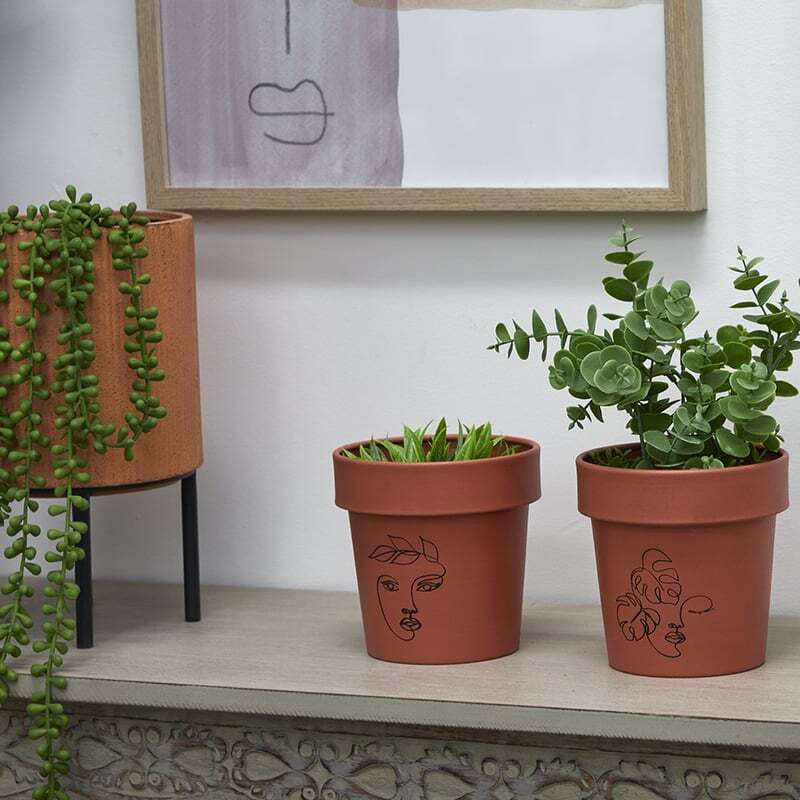 Willow &amp; Silk Line Face Art Pots 13cm Metal Set of 2 Terracotta Planters