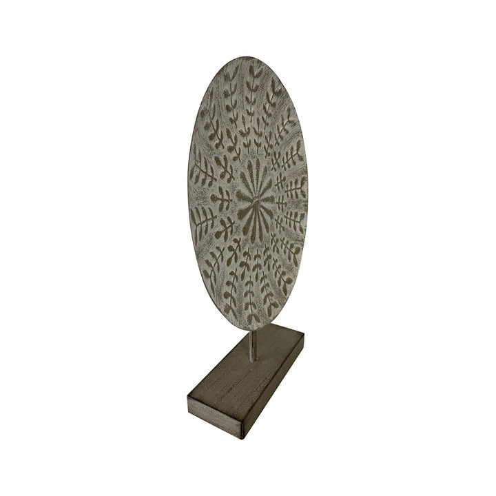 Willow &amp; Silk Metal 40cm White Round Leaves Plaque On Base Ornament