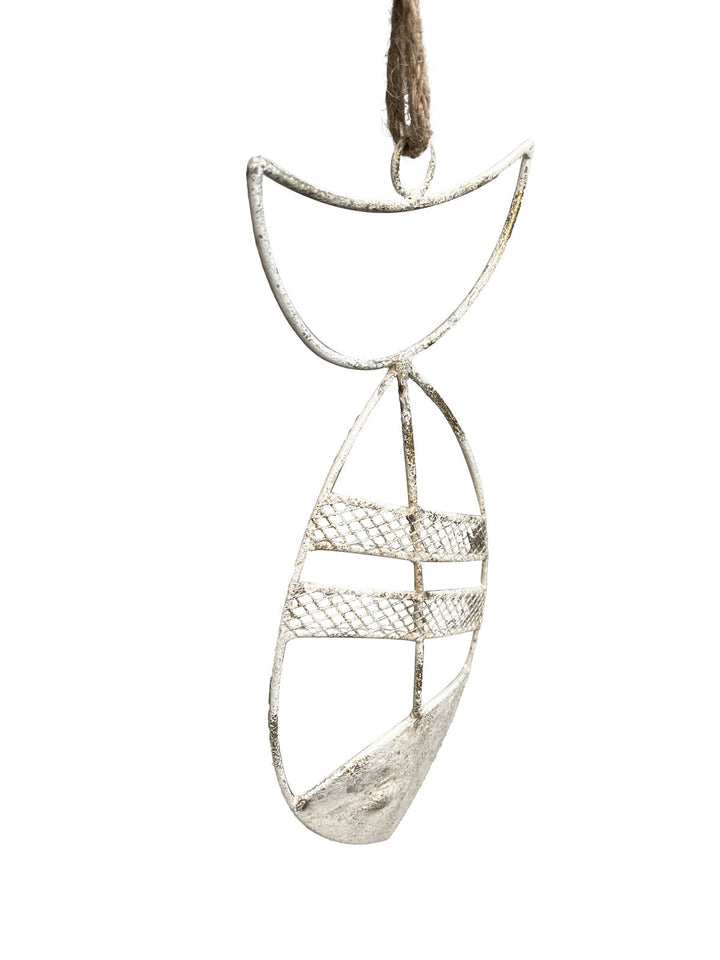 Willow &amp; Silk Metal 38cm Hanging Whitewash Fish w/Rope Ornament