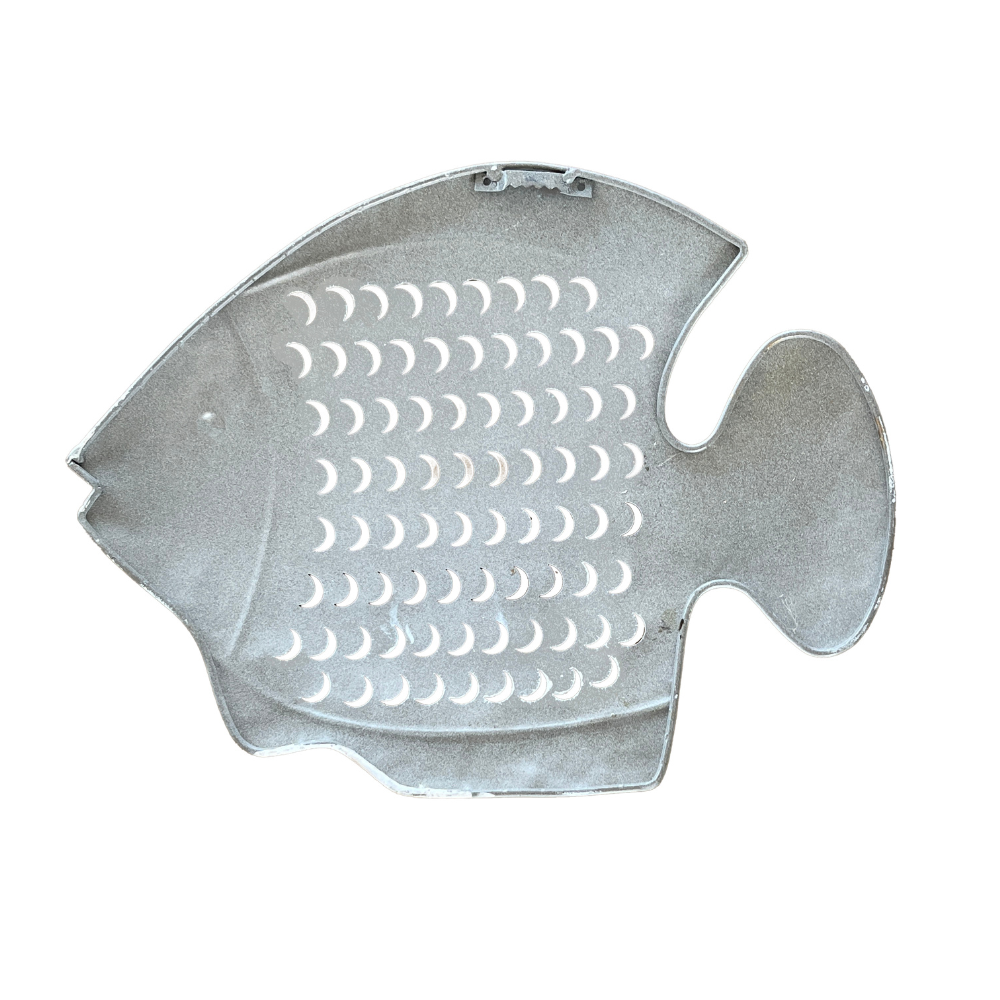 Willow &amp; Silk Metal 40cm White Fish with Scales Wall Art
